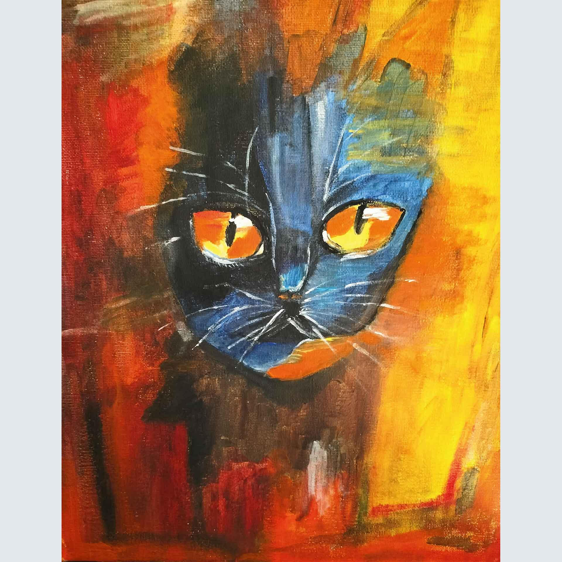 Katzenzauber Ausdrucksstarkes Gemälde eines Katzenkopfs mit leuchtend orangefarbenen Augen und dunkelblauem Fell. Umgeben von intensiven Rot-, Orange- und Gelbtönen. Malerei mit abstrakten Elementen.